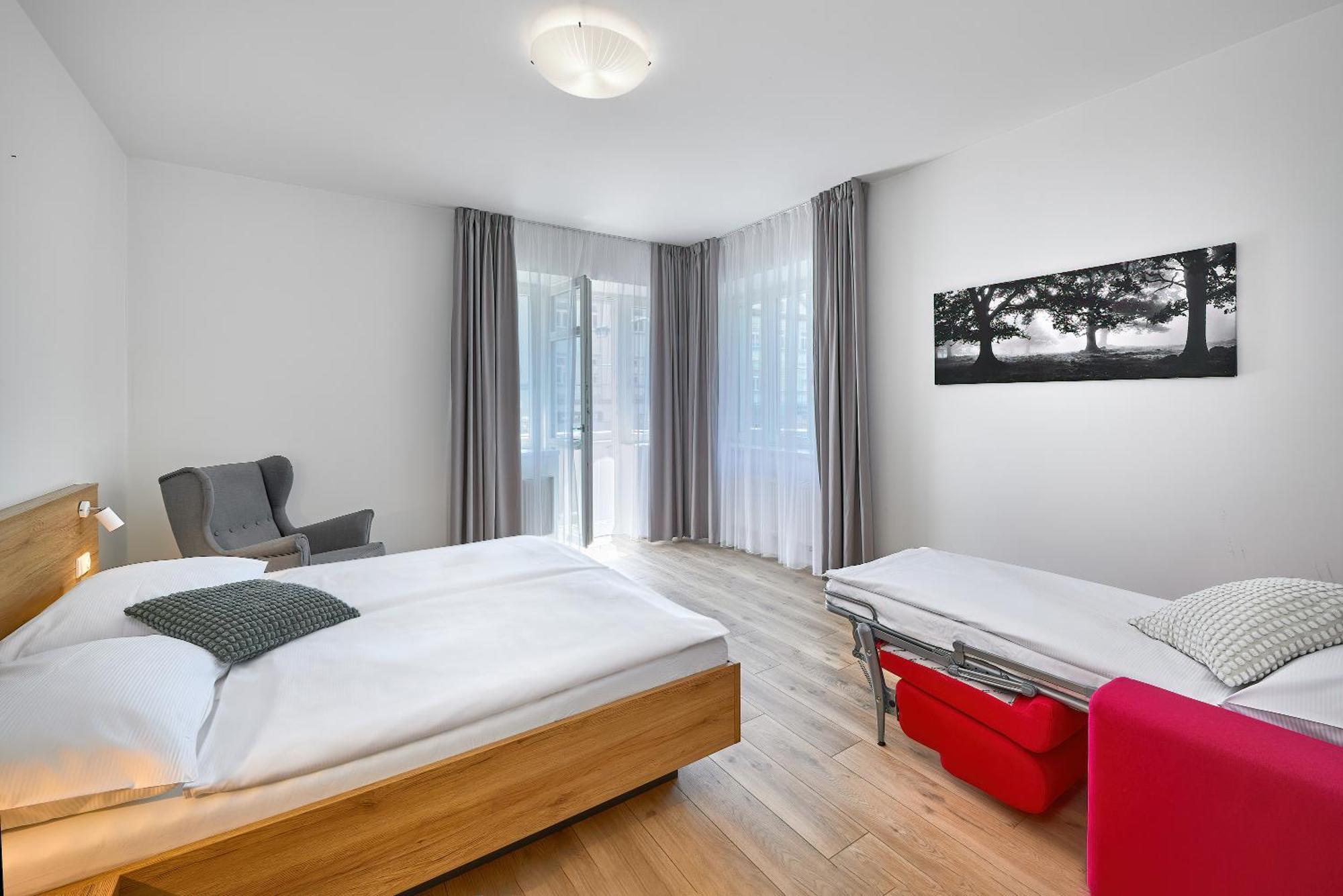 Downtown Suites Belohorska Prága Kültér fotó