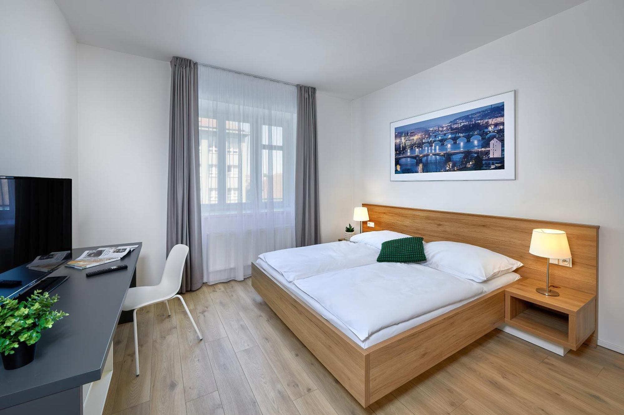 Downtown Suites Belohorska Prága Kültér fotó