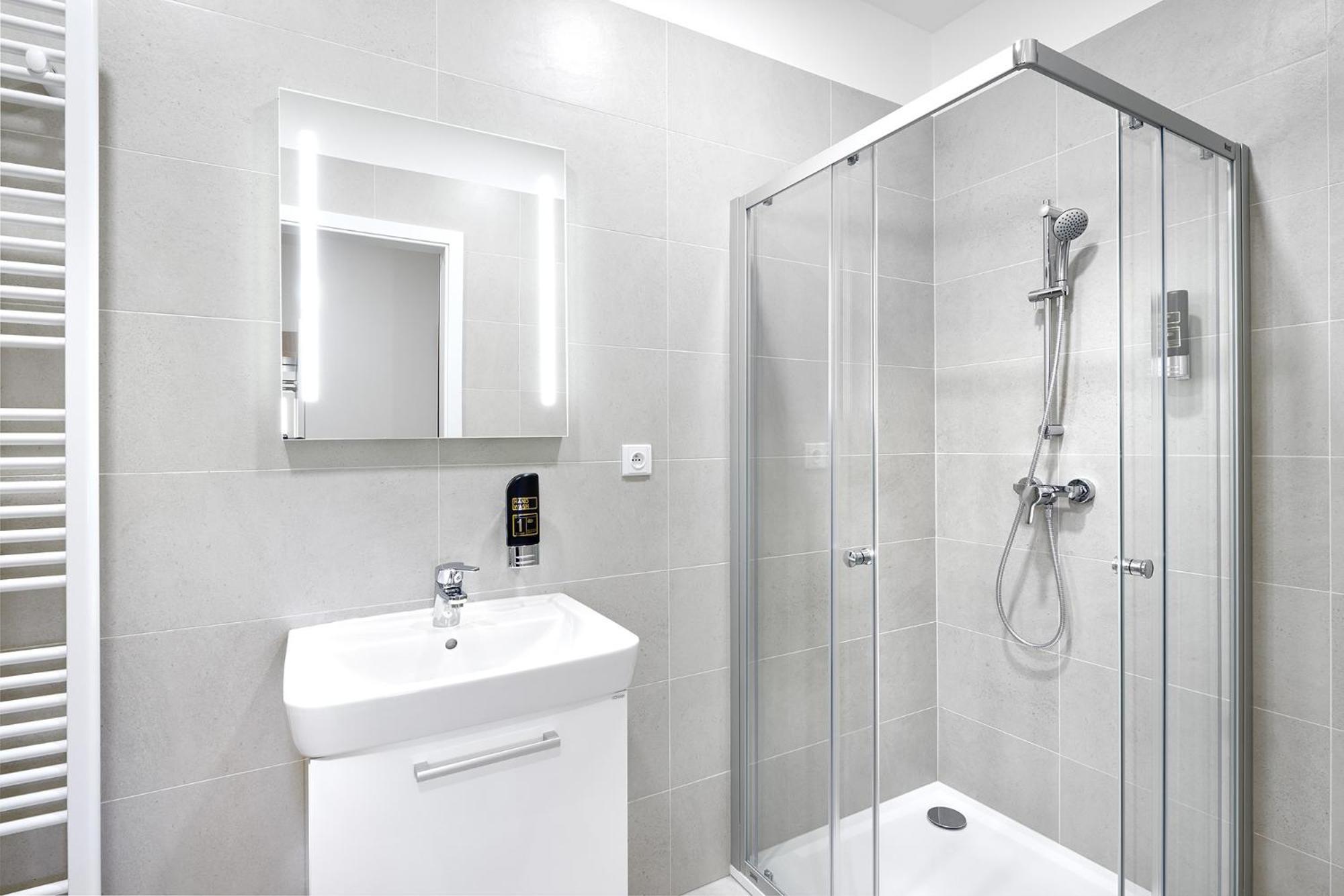 Downtown Suites Belohorska Prága Kültér fotó